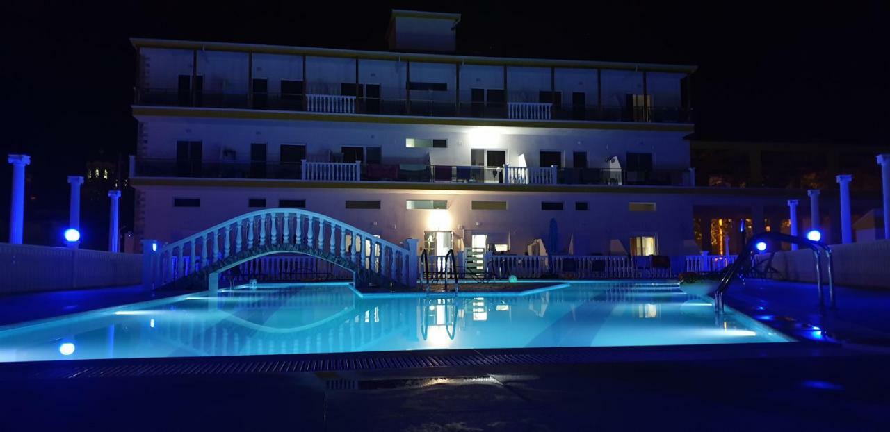 Apartment Radosevic Olympiakí Aktí Esterno foto
